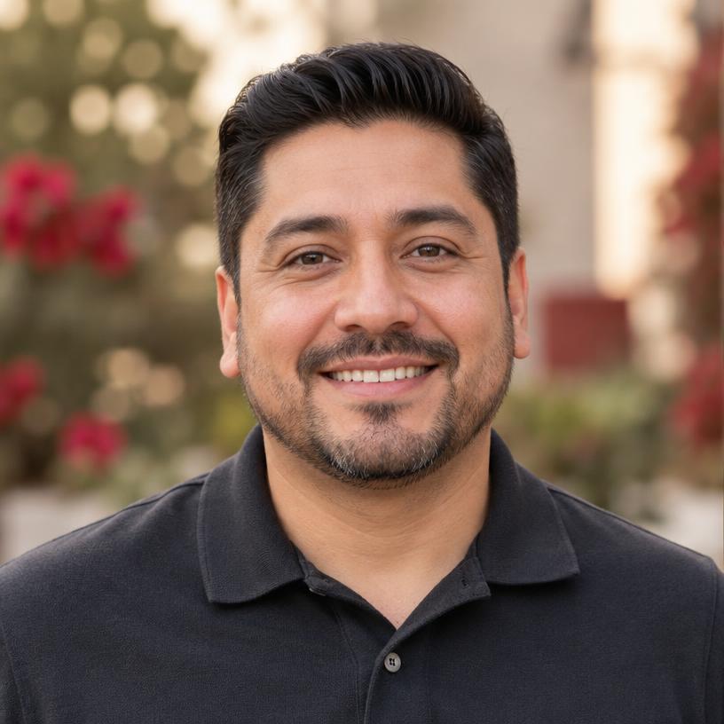 Portrait of Carlos Mendoza